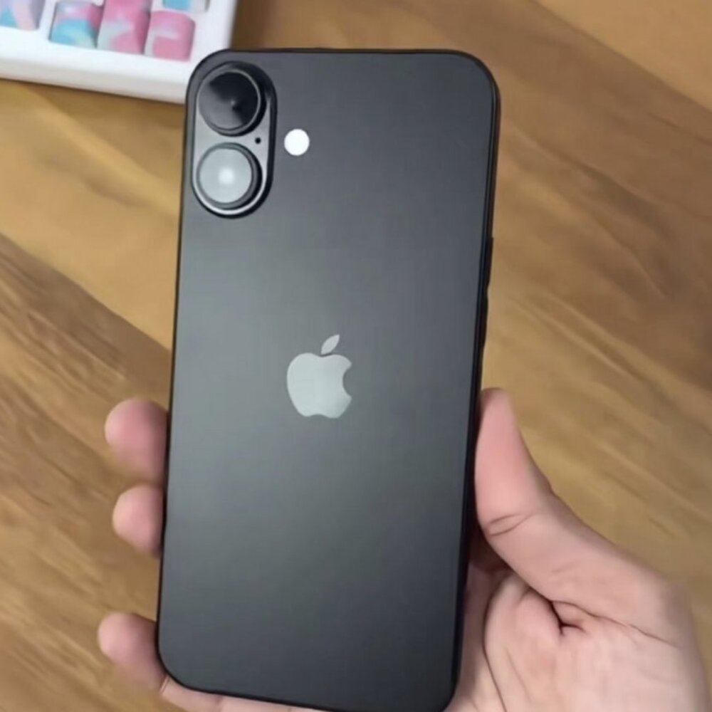iPhone 16